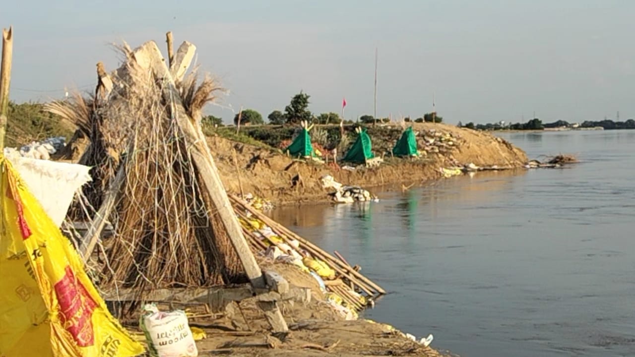 गोरखपुर के उतरासोत तटबंध पर कटान रुका, सिंचाई विभाग ने सैकड़ों गांवों को जलमग्न होने से बचाया