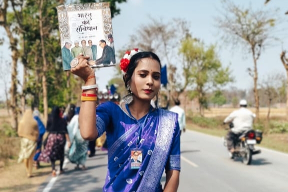 Maharajganj: आसपा महिला मोर्चा की पूर्व जिलाध्यक्ष दिव्या भारती का निधन, कार्यकर्ताओं में शोक की लहर