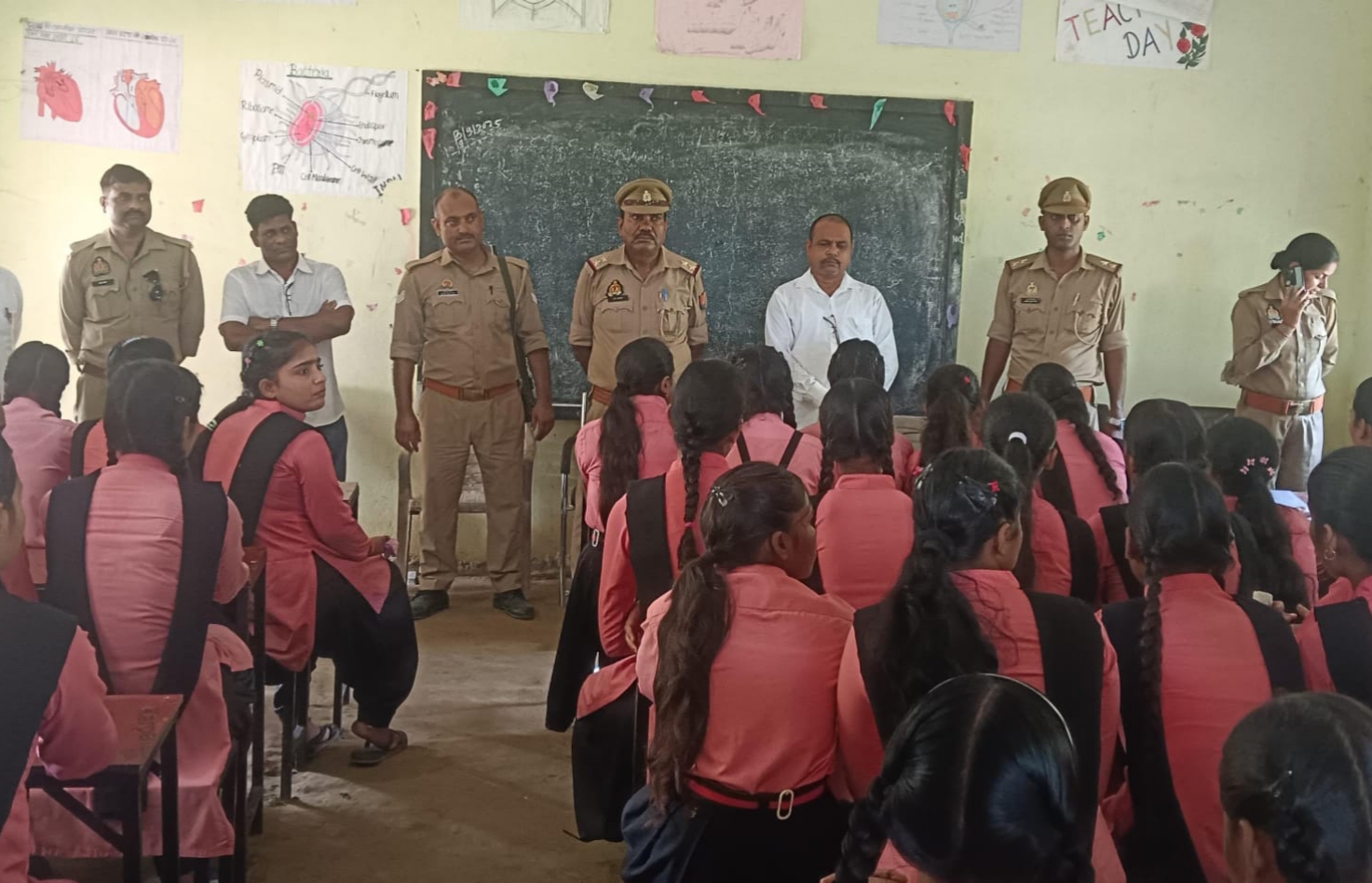 Mission Shakti 5.0: रामकुमार इंटर कॉलेज में मिशन शक्ति एवं महिला सशक्तिकरण का आयोजन