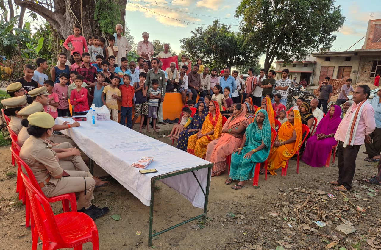 बृजमनगंज थाना में मिशन शक्ति 5.0 के तहत महिलाओं के लिए जागरूकता कार्यक्रम आयोजित, सुरक्षा उपायों की दी गई जानकारी