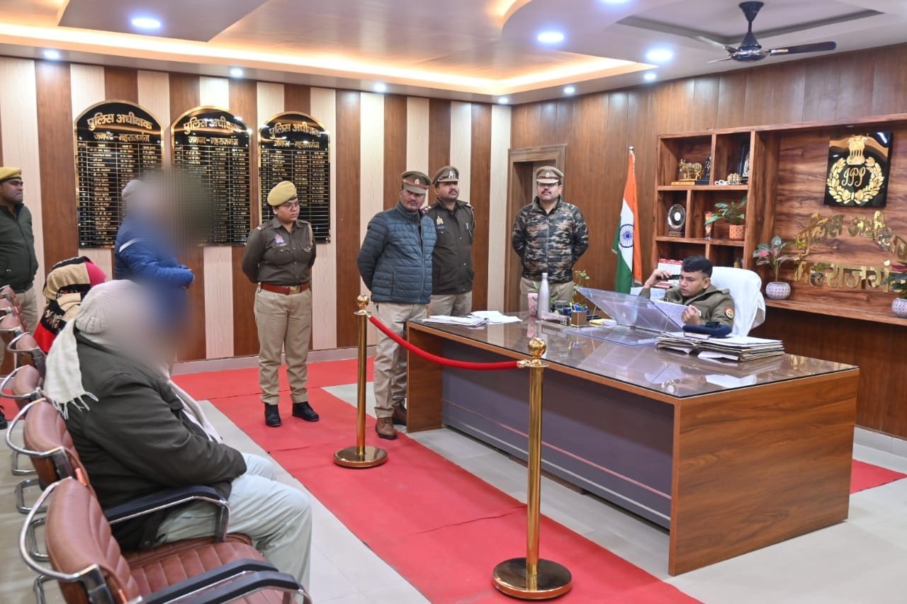 जनसुनवाई में सख्त हुए एसपी सोमेंद्र मीना, बोले- लापरवाही बर्दाश्त नही, थाना प्रभारियों को जवाबदेही के निर्देश