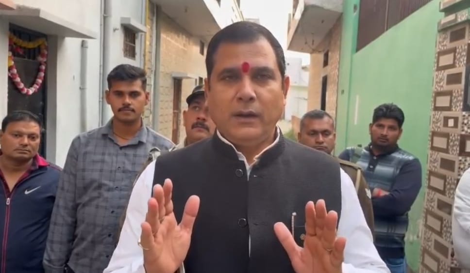 भाजपा विधायक ने लगाया SIR में गड़बड़ी का आरोप, जिलाधिकारी को लिखा पत्र, बोले- “सभासद भरवा रहे अवैधानिक फॉर्म”