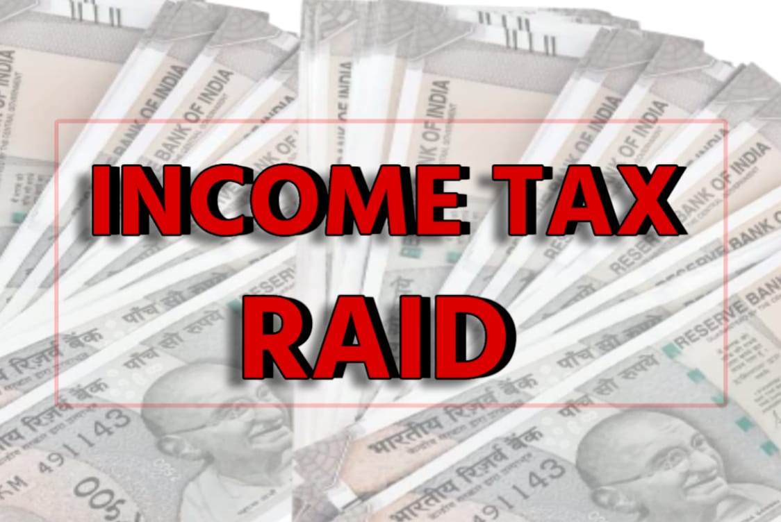 बड़ी ख़बर: गोरखपुर, कुशीनगर और देवरिया में आयकर विभाग का छापा, कारोबारियों में हड़कंप, जानिए कौन है रडार पर?