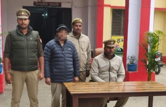 थानाध्यक्ष विनय मिश्रा एक्शन मोड में, लगातार दबिश के बाद मिली सफलता, इनामिया आरोपी गिरफ्तार