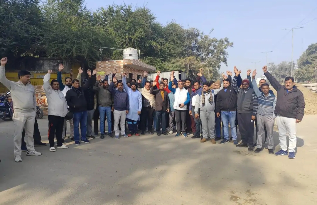 बड़ी ख़बर: बीएलओ ड्यूटी का दबाव बना मौत की वजह, गाजियाबाद में शिक्षक की हार्ट अटैक से मौत, सिस्टम पर उठे सवाल