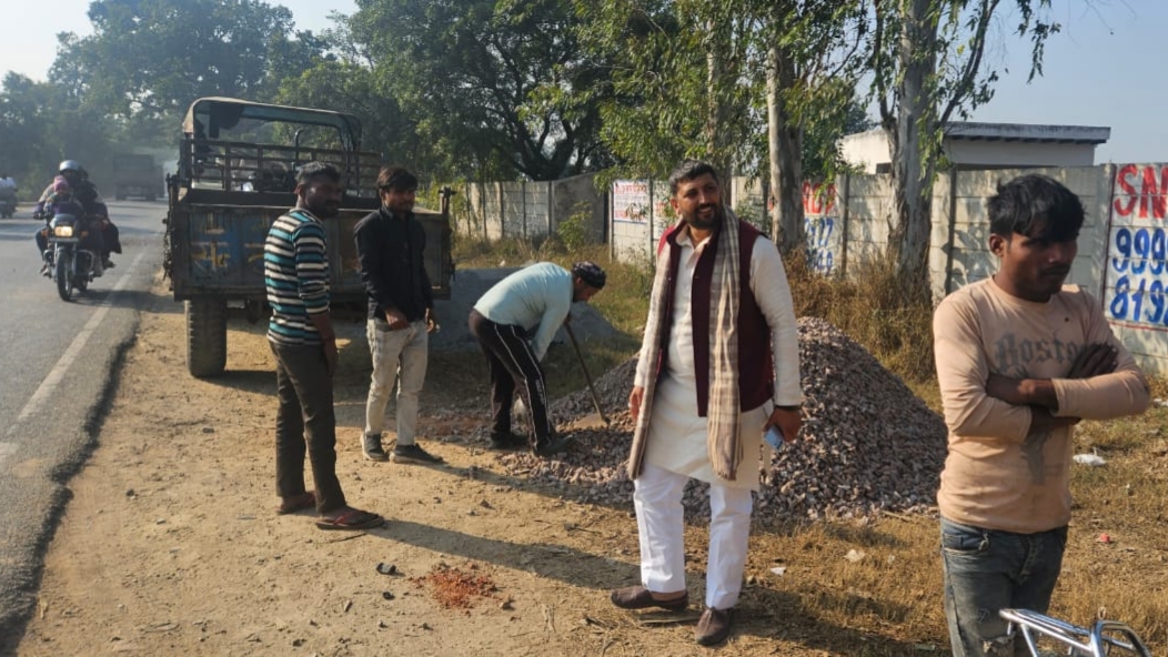 किसानों की आवाज बनी असरदार, पदयात्रा के बाद प्रशासन हरकत में, गुलावठी-सिकंदराबाद मार्ग होगा गड्ढा मुक्त