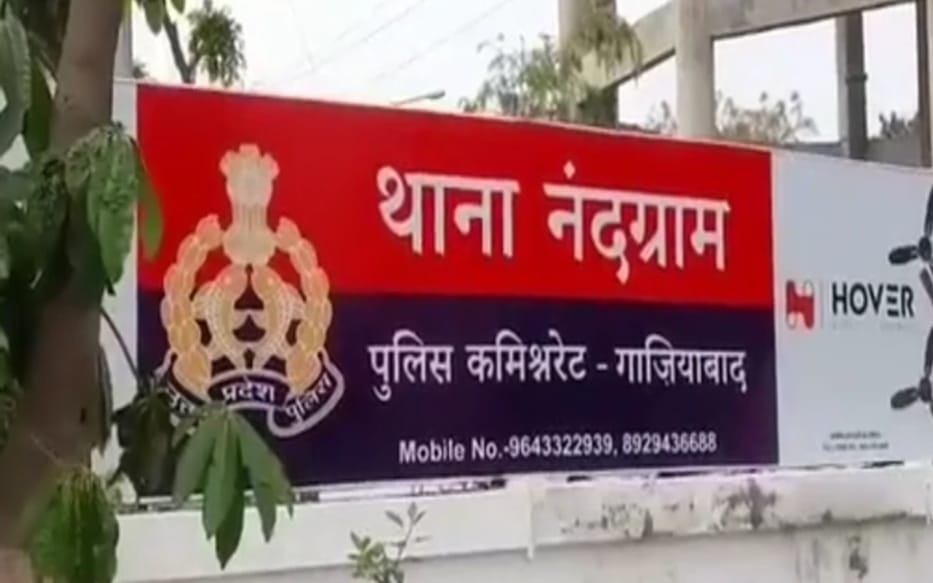 पैसे लेकर धमकाने का दावा: गाजियाबाद में कारोबारी की हत्या के बाद पत्नी को आया धमकी भरा फ़ोन