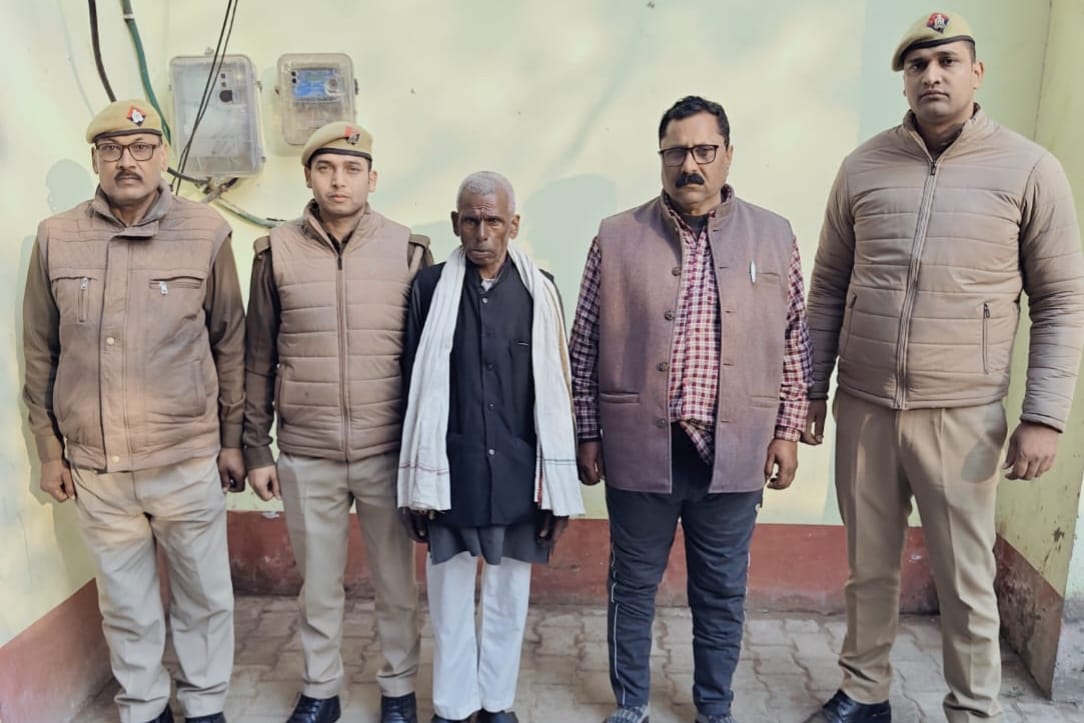 Maharajganj: धोखाधड़ी कर फर्जी बैनामे का पुलिस ने किया खुलासा, सालों पुराने जमीन घोटाले में दो आरोपी गिरफ्तार