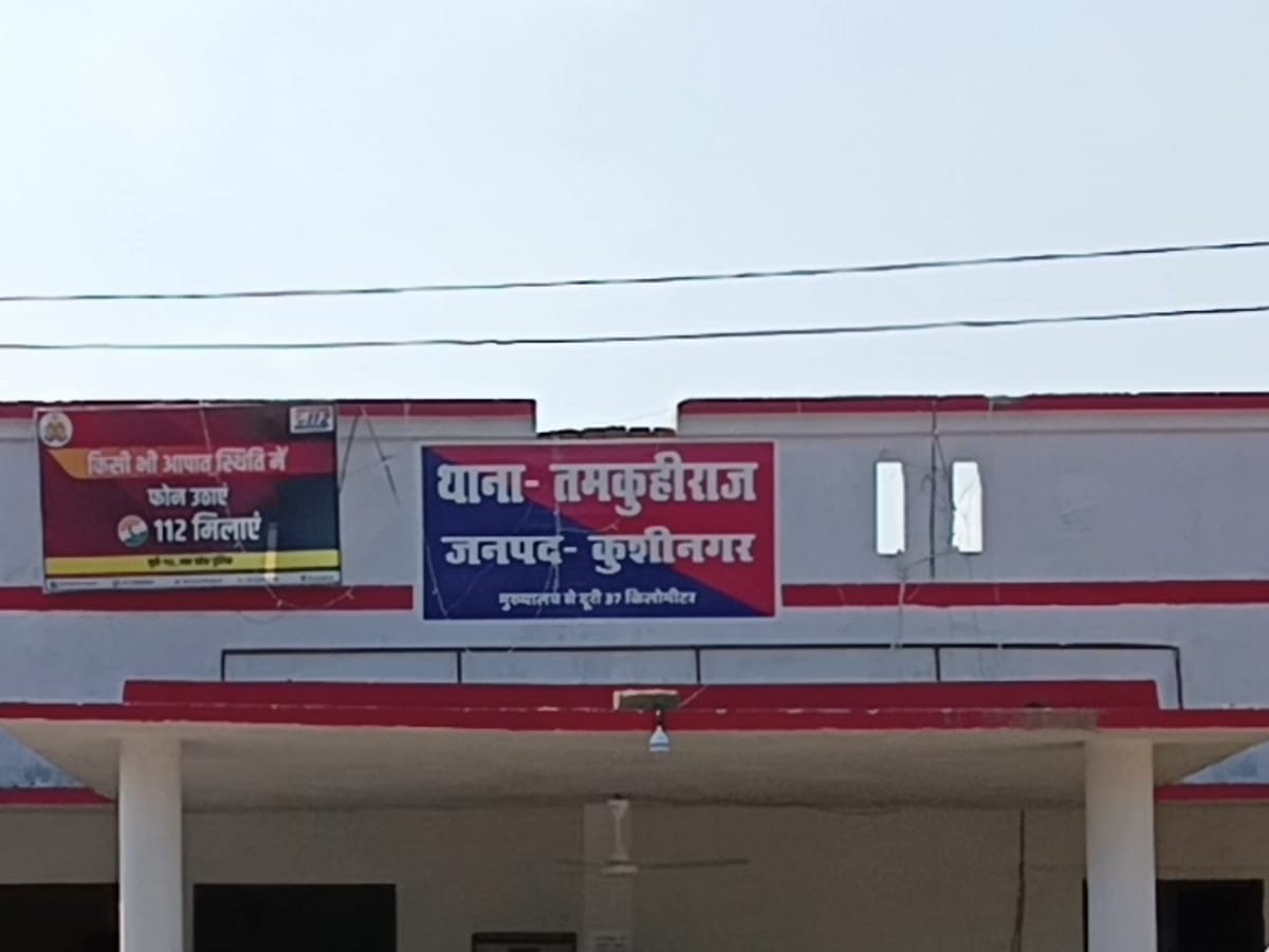 तेज रफ्तार ट्रक बना परीक्षा में बाधा, Board Exam देने जा रहे तीन छात्र गंभीर रूप से घायल, पढ़िए पूरी ख़बर