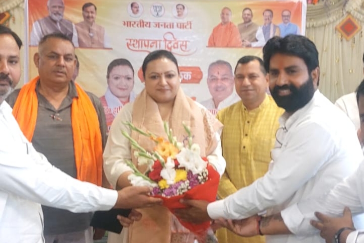 भाजपा स्थापना दिवस की तैयारियों को लेकर गाजियाबाद में बड़ी बैठक, बूथ स्तर तक रणनीति तैयार