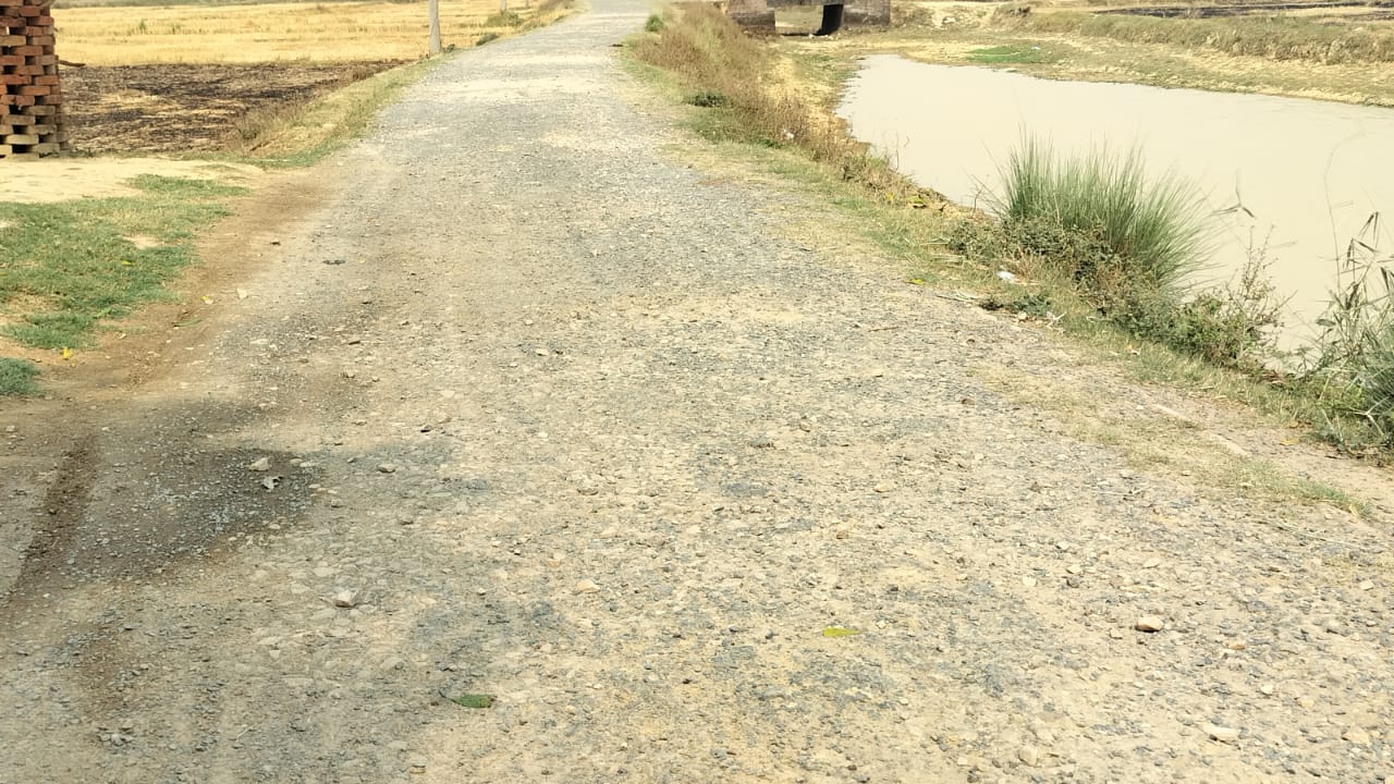 हादसों का हॉटस्पॉट बनी विषखोप-महुआडिह सड़क, हर दिन बढ़ रहा खतरा, ग्रामीणों में भारी आक्रोश