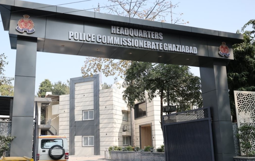Exclusive: गाजियाबाद में बढ़ते अपराध के बीच पुलिस की सख्ती कितनी असरदार? कार्रवाई के बाद भी क्यों बढ़ रही घटनाएं?